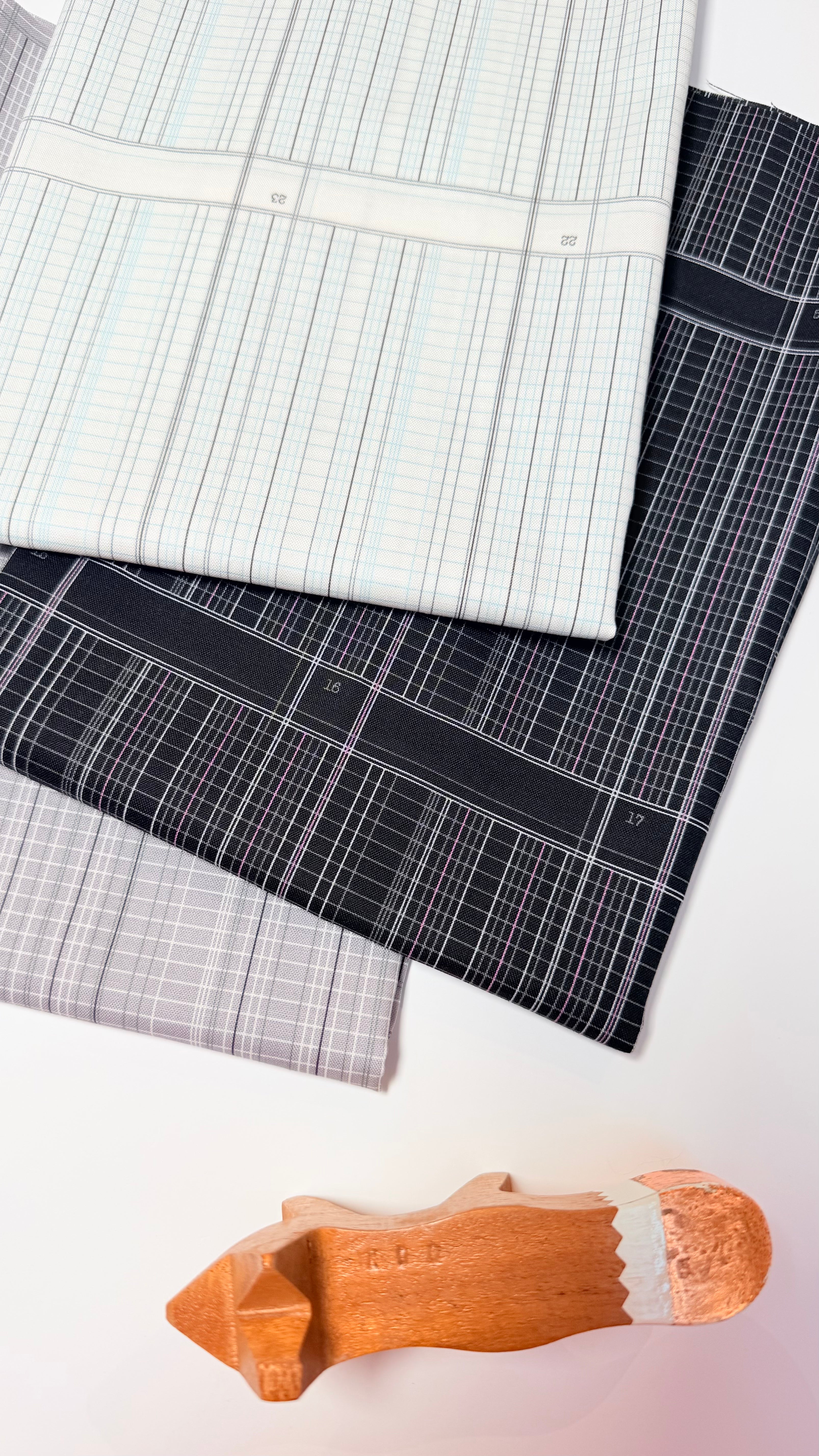 andover fabrics | patchworkstoff | shadow 2026 | ledger ink