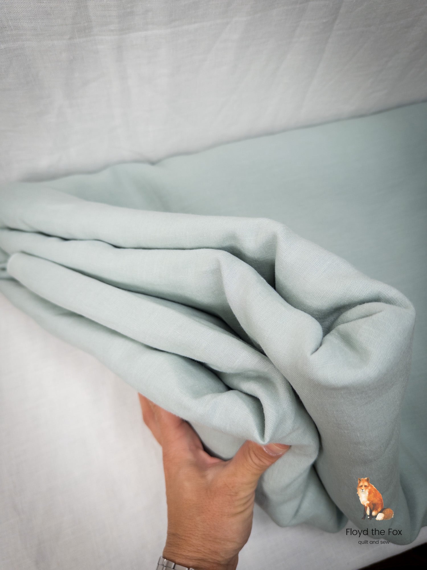 lino volpe | stone-washed linen from Apulia | extra-wide | eucalyptus