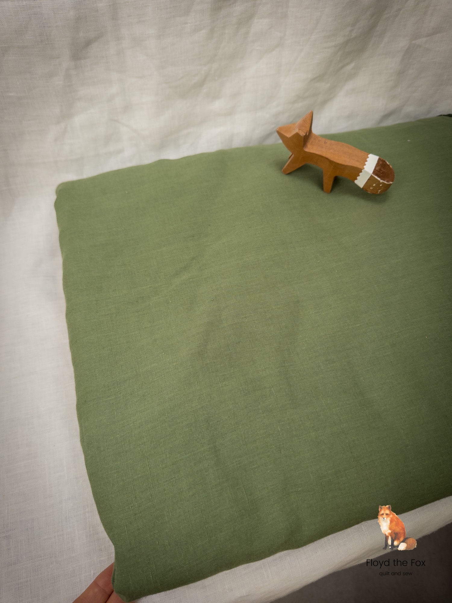 linen wolf | stone-washed linen from Apulia | extra-wide | forest green