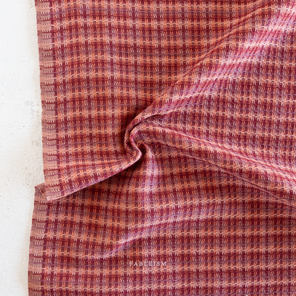 fabulismo | hora dorada | tweed tejido en rosaleda