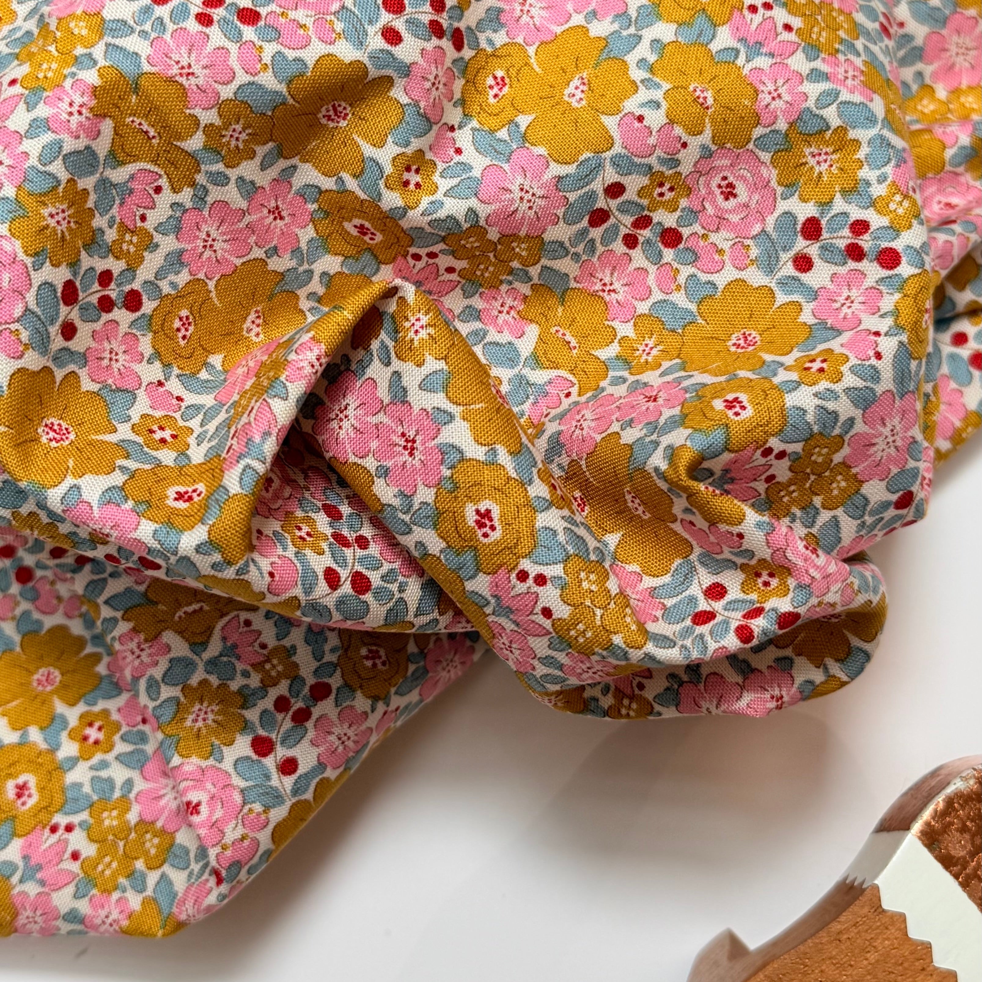 tilda | patchworkstoff | creating memories | harper yellow
