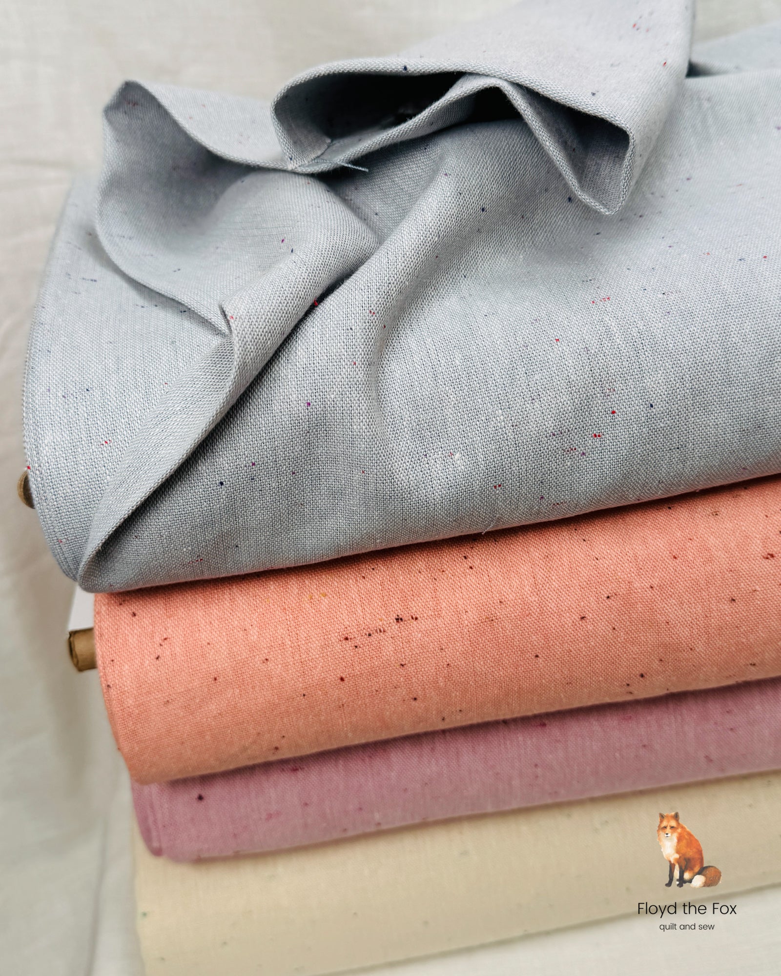 robert kaufman | essex linen speckled | chambray