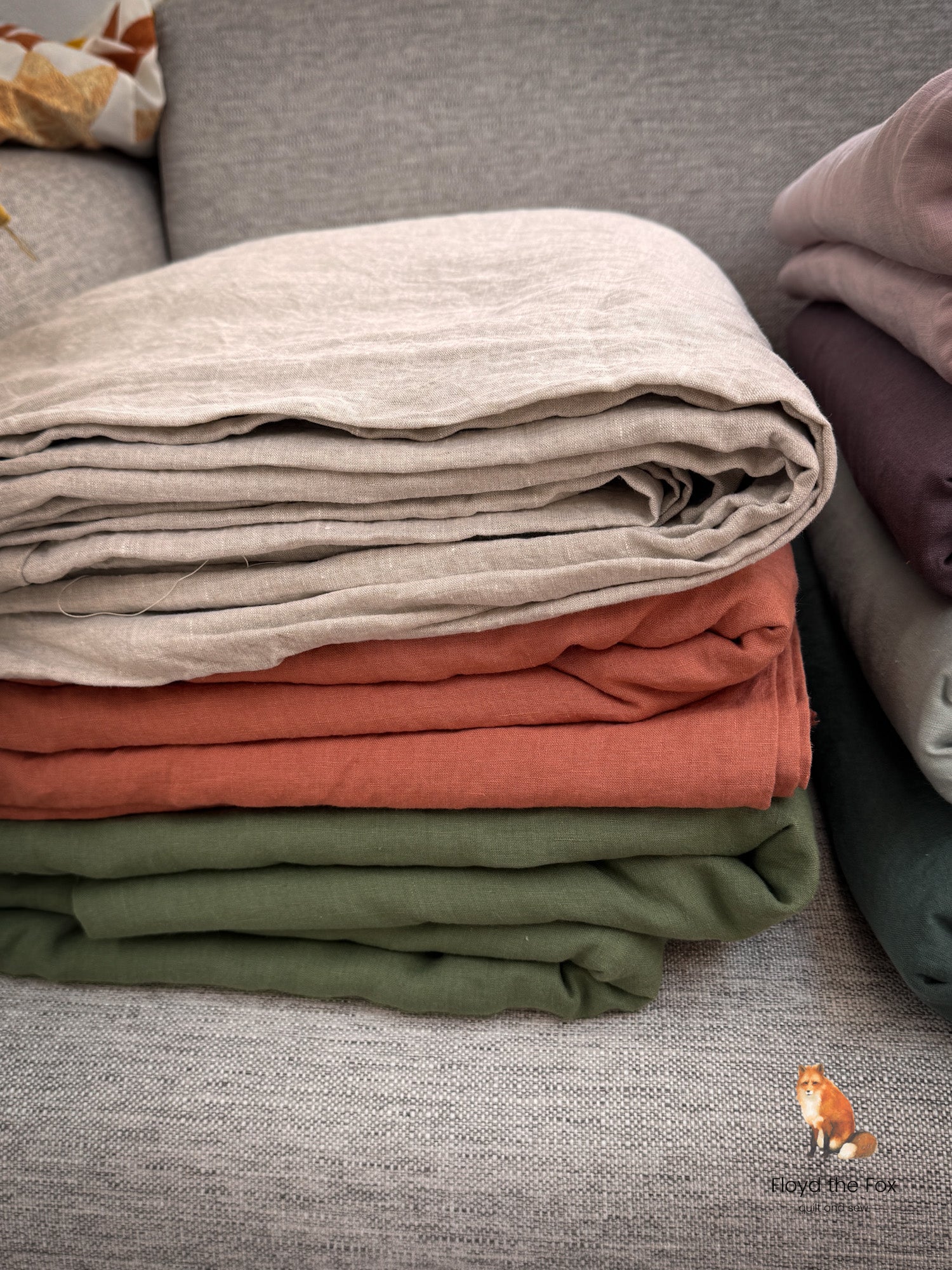 linen wolf | stone-washed linen from Apulia | extra-wide | forest green