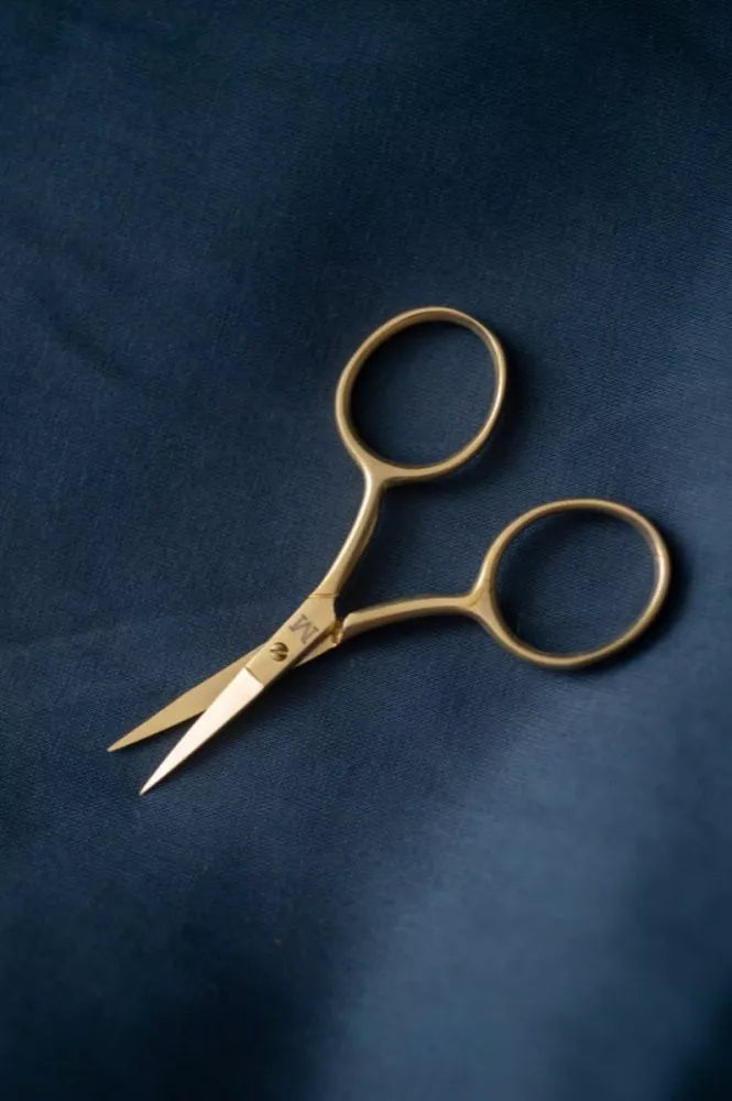 merchant&mills fine work gold schere - floydthefox