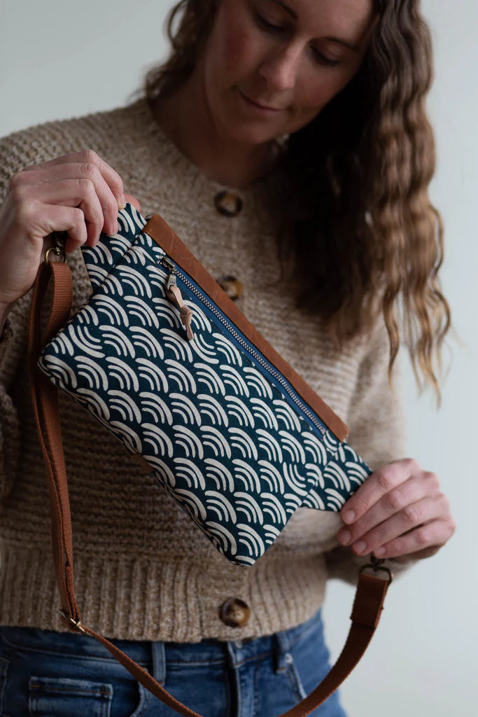 sewing pattern | noodlehead | haralson belt bag