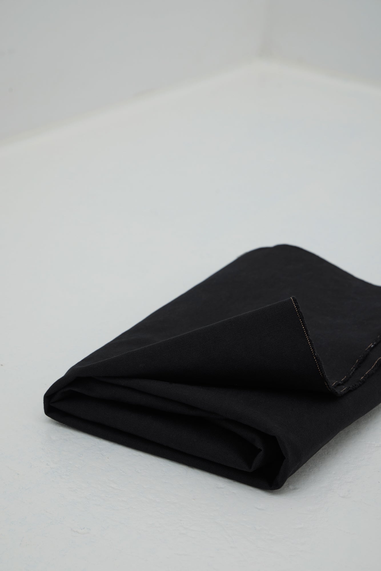 mind the maker | heavy washed canvas | black