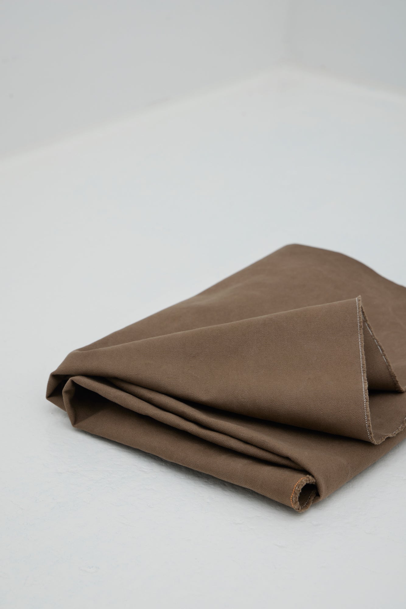 mind the maker | heavy washed canvas | saddle