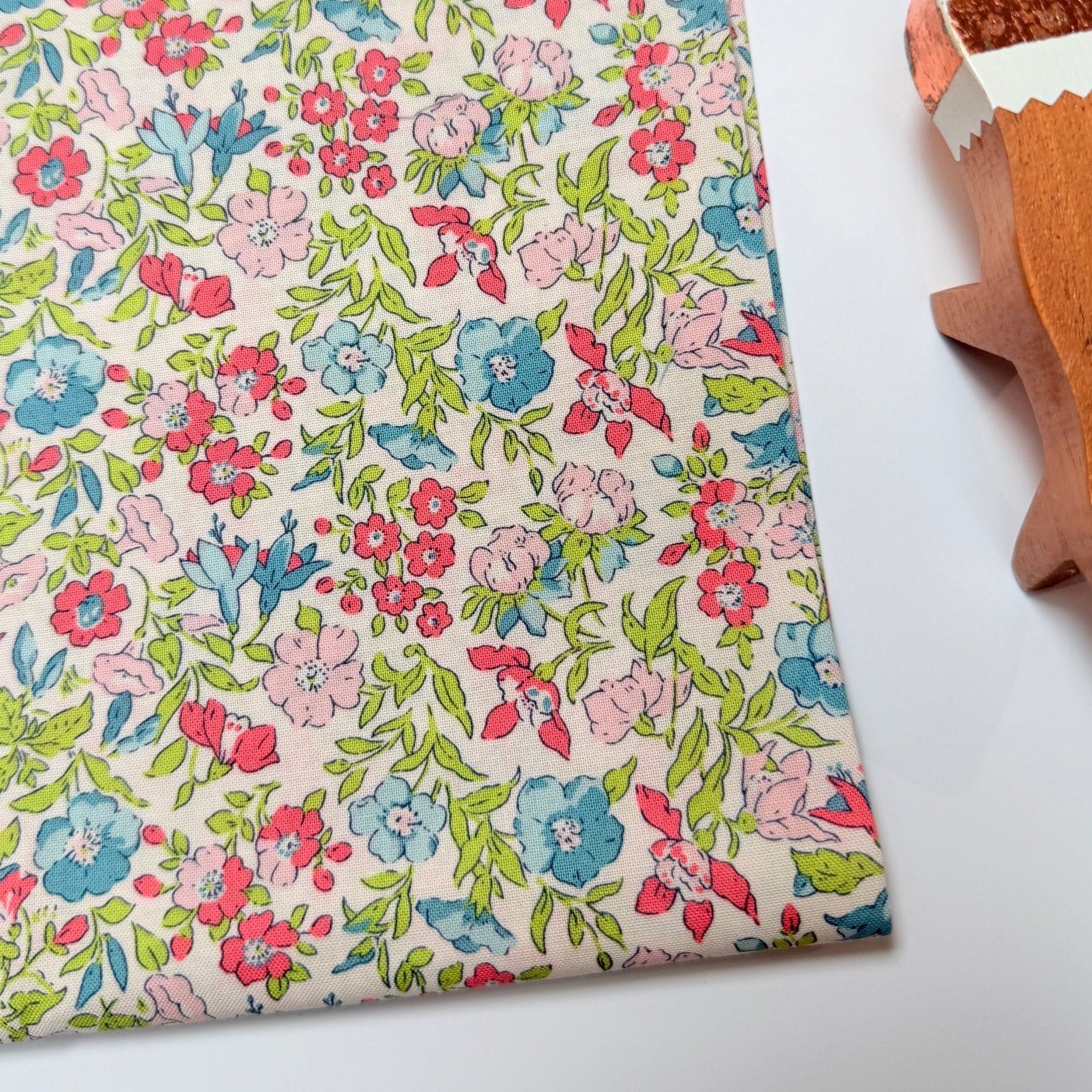 liberty fabrics | lasenby quilting cotton | everlasting | mamie flower rosa - floydthefox