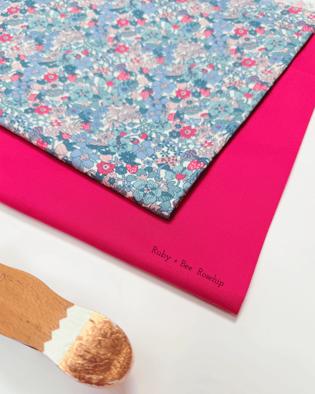 liberty fabrics | lasenby quilting cotton | flowertop forest - floydthefox