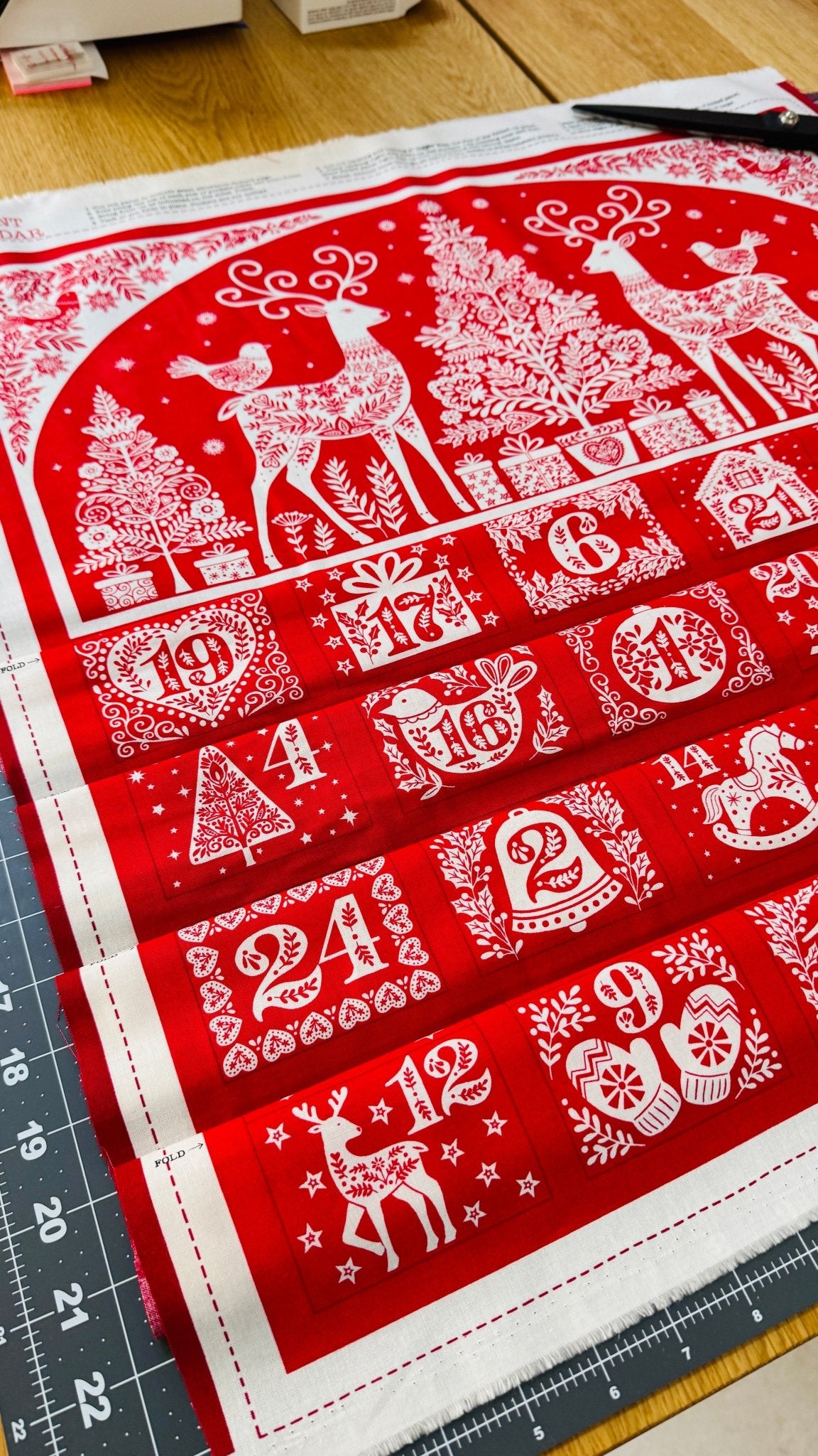 makower uk | scandi | adventskalender - panel - floydthefox