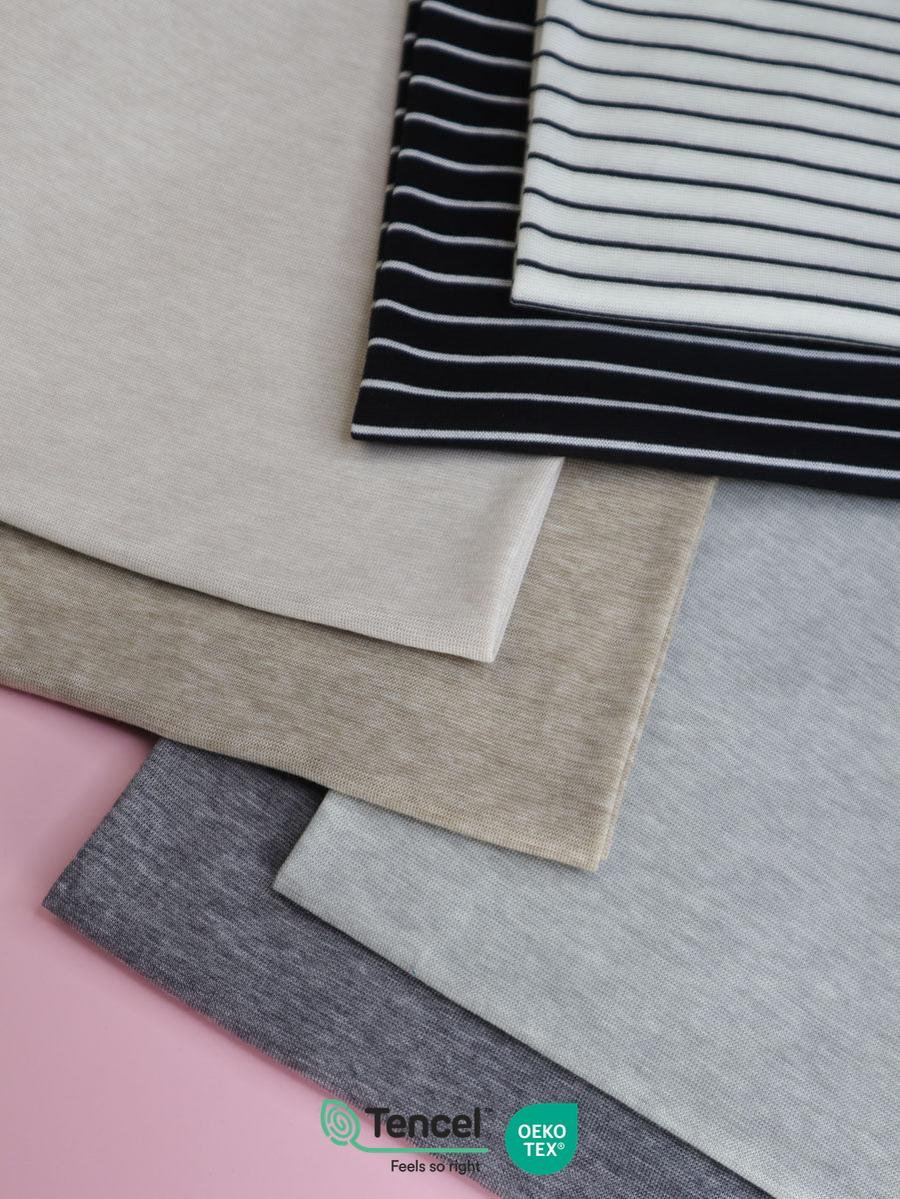 meet milk | miles merino blend | black - floydthefox