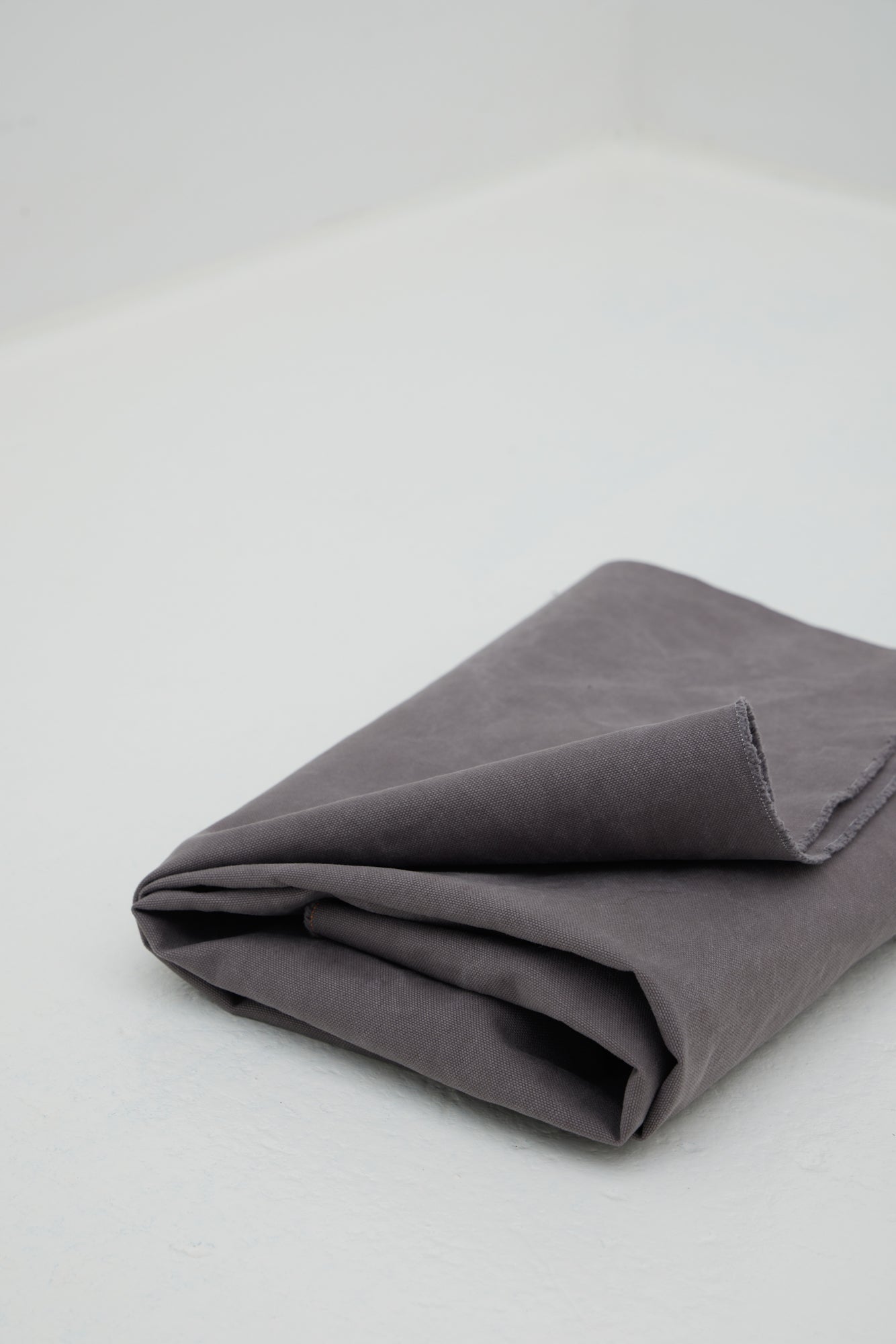 mind the maker | heavy washed canvas | pewter - floydthefox