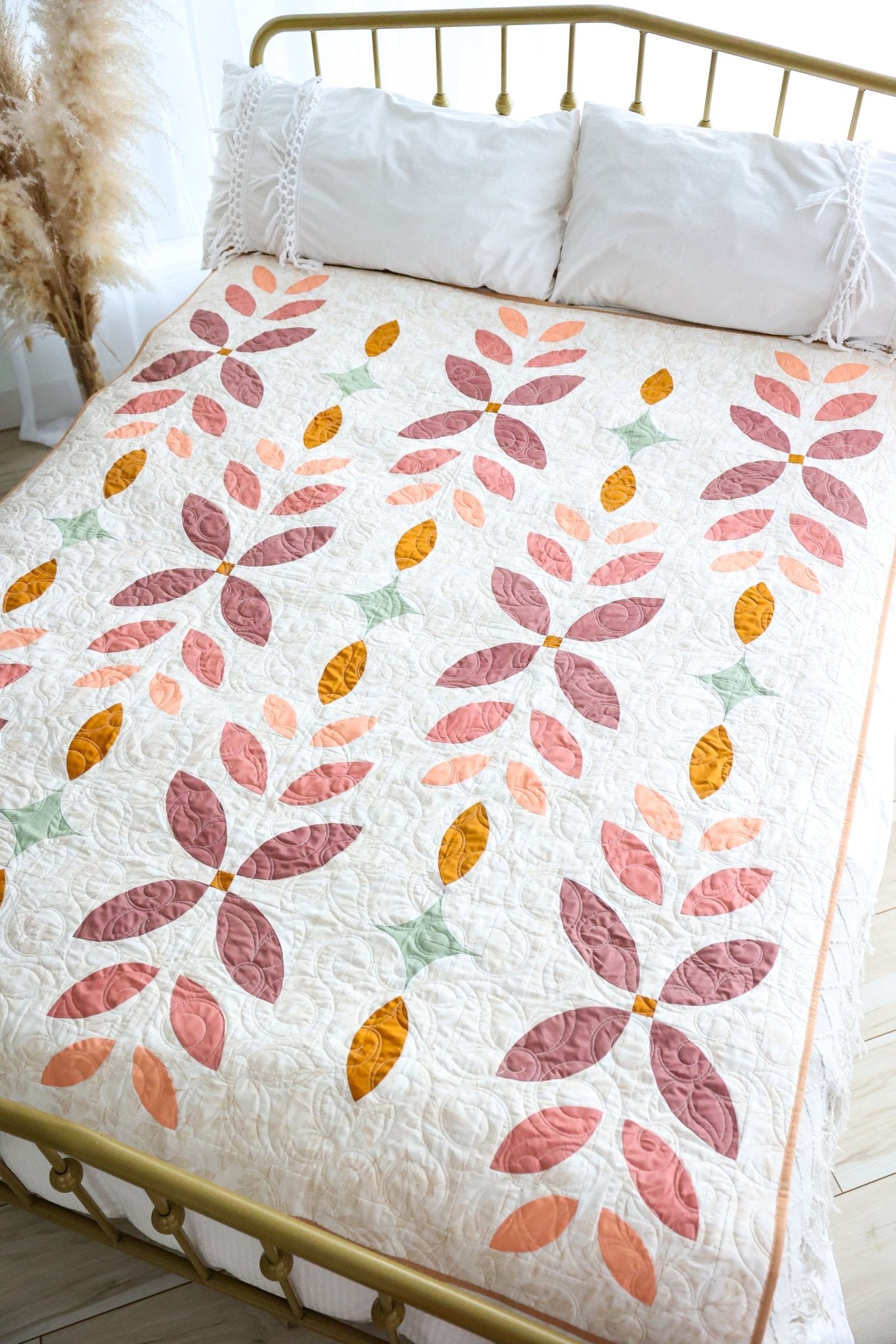 quiltkit | heck.yes.sew.co | flora fields cover - floydthefox
