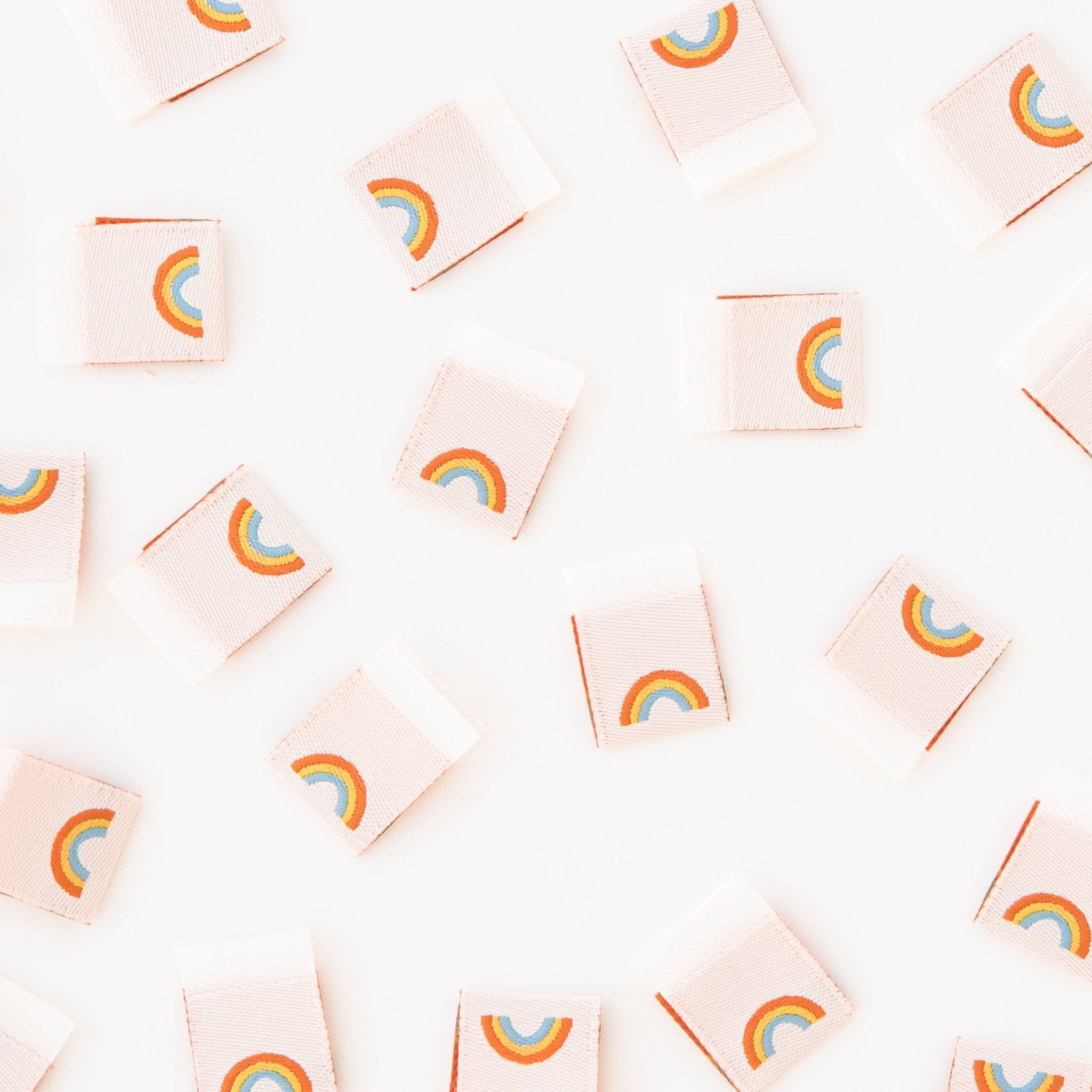 sarah hearts | weblabel | mini regenbogen - floydthefox