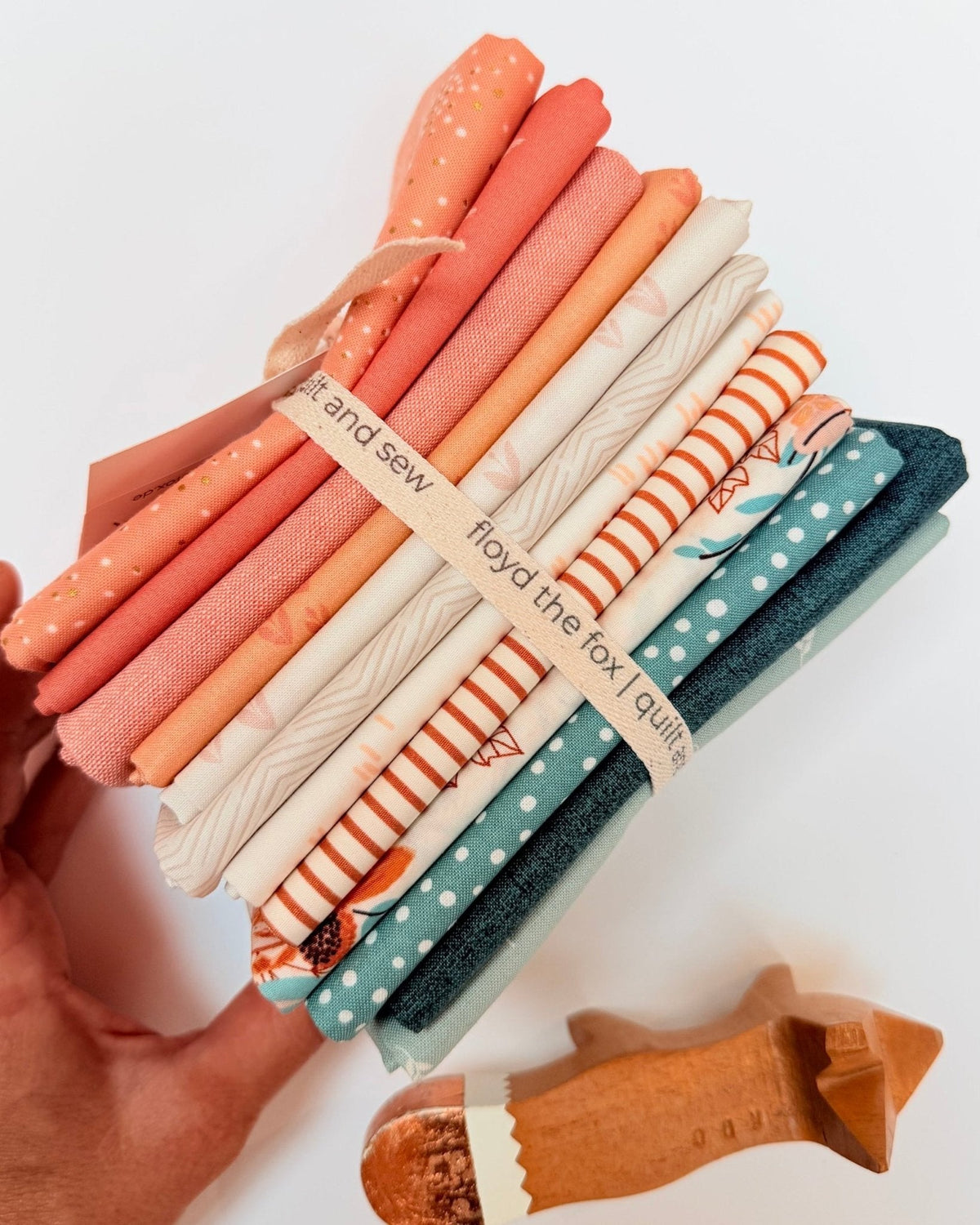 Fat Quarter Bundles - floydthefox