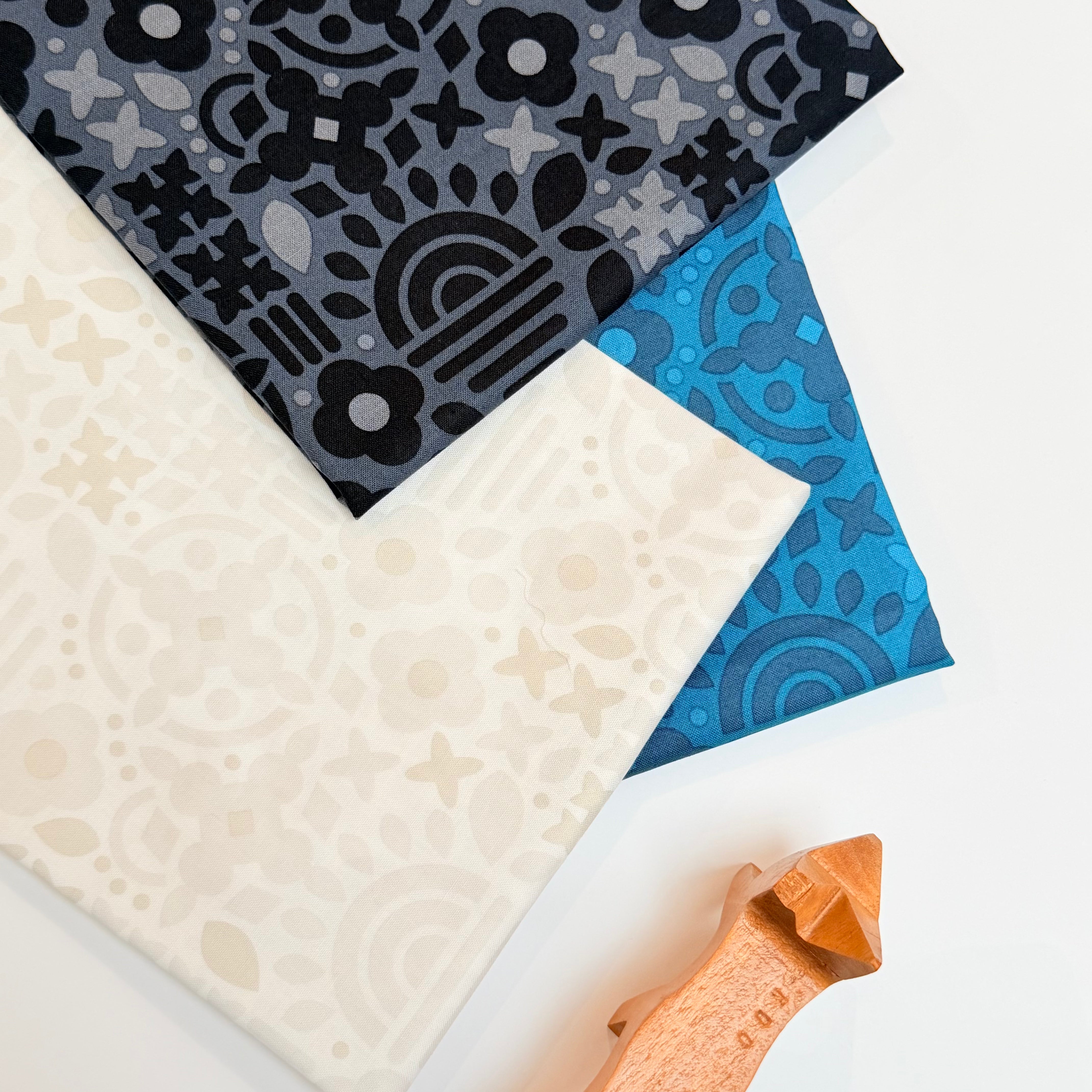 andover fabrics | patchworkstoff | shadow 2026 | this & that alabaster