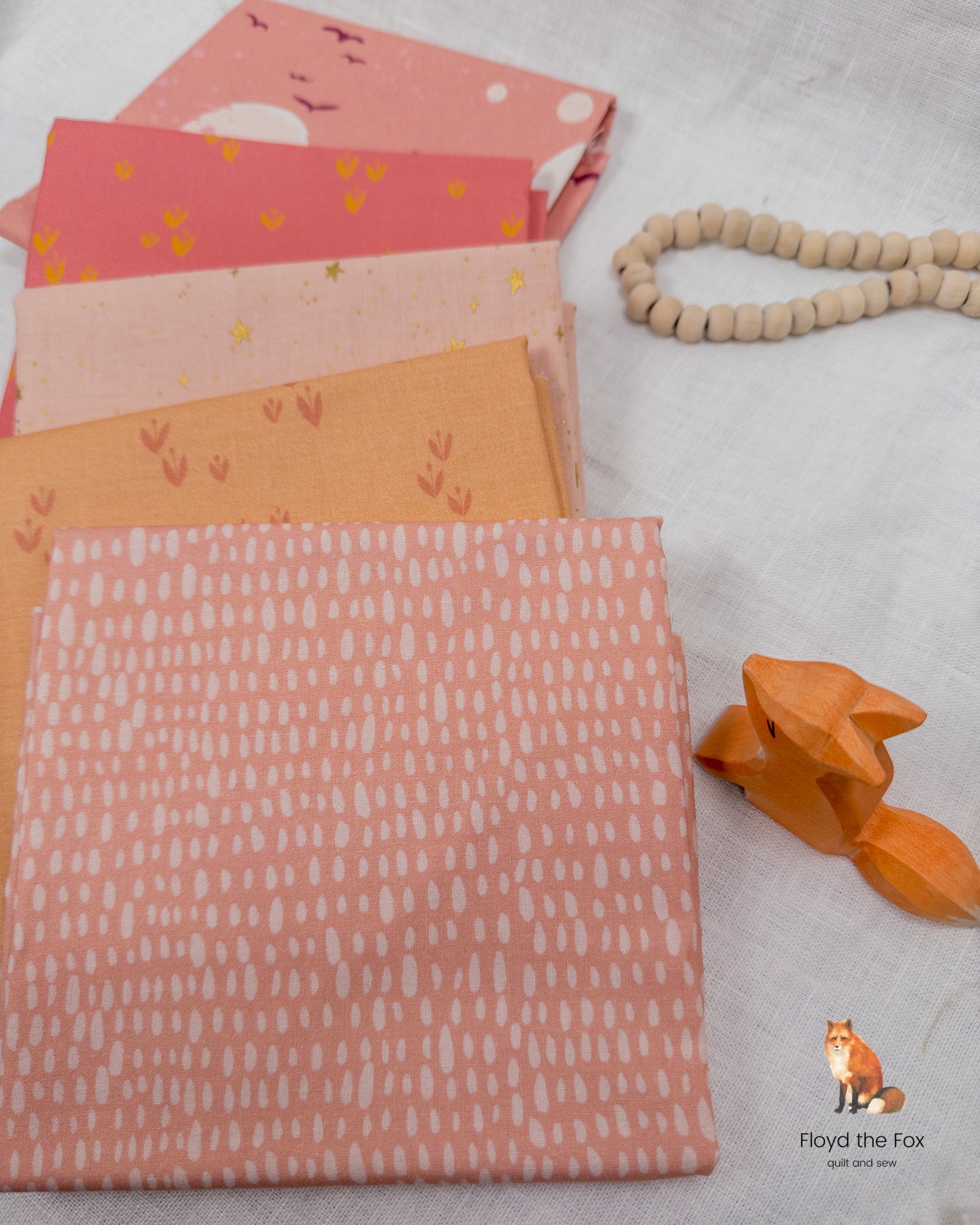 fabric bundle | monochrome | petal