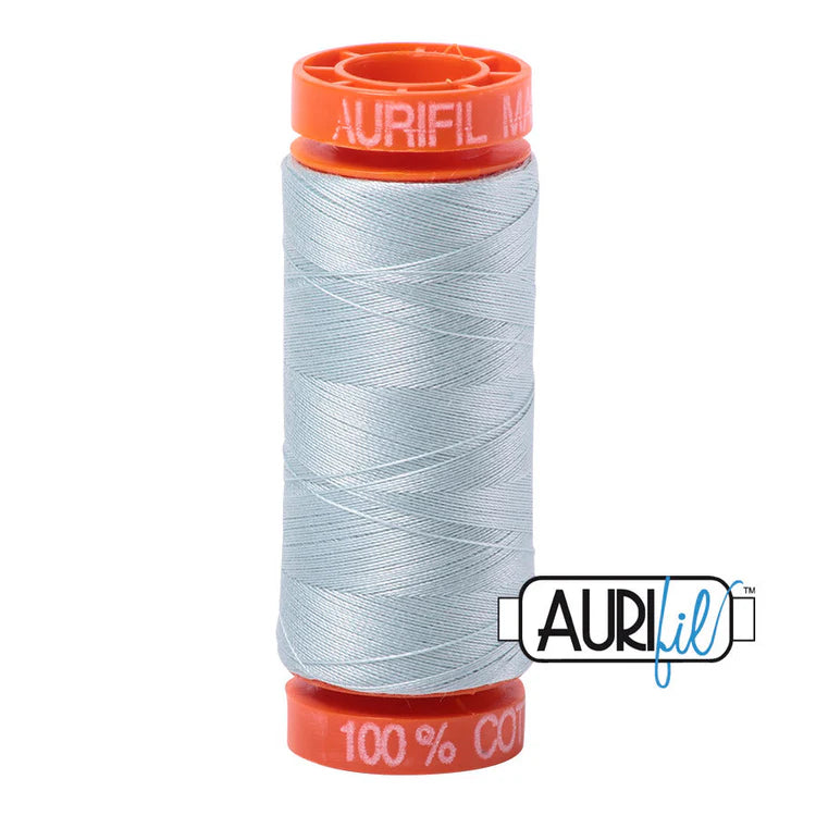 garn | aurifil | 50wt 220yd | light grey blue