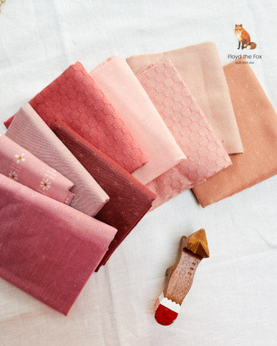 fableism | fat quarter bundle | rose and pinks