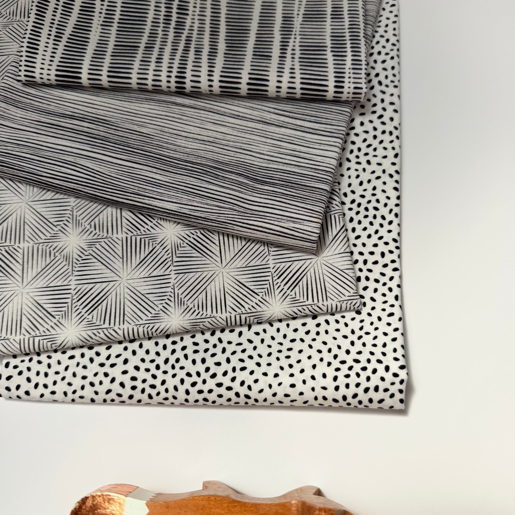 cloud9 fabrics | patchworkstoff | marks made | little bits - floydthefox