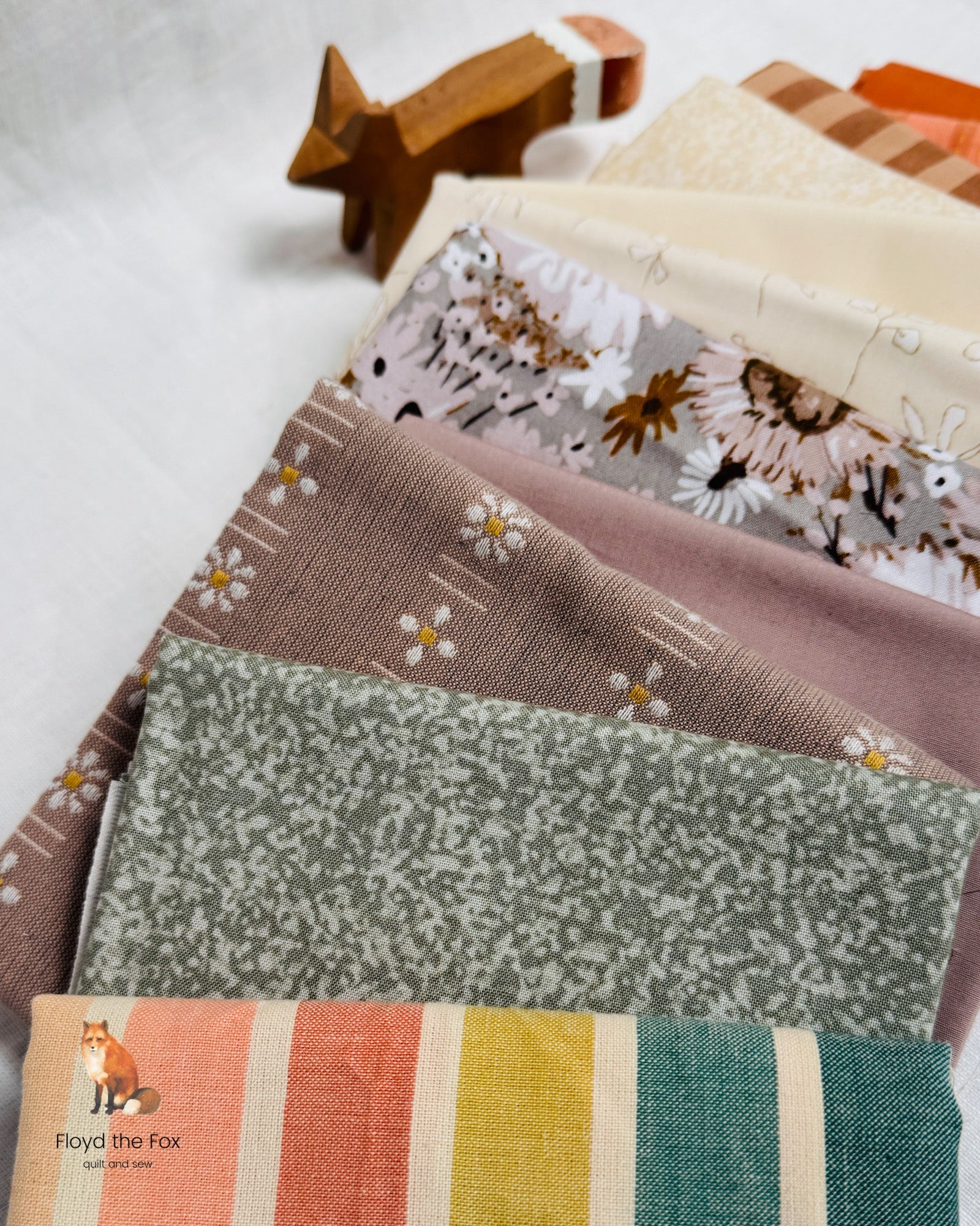 fat quarter bundle | pumpkin spice | 12 - floydthefox