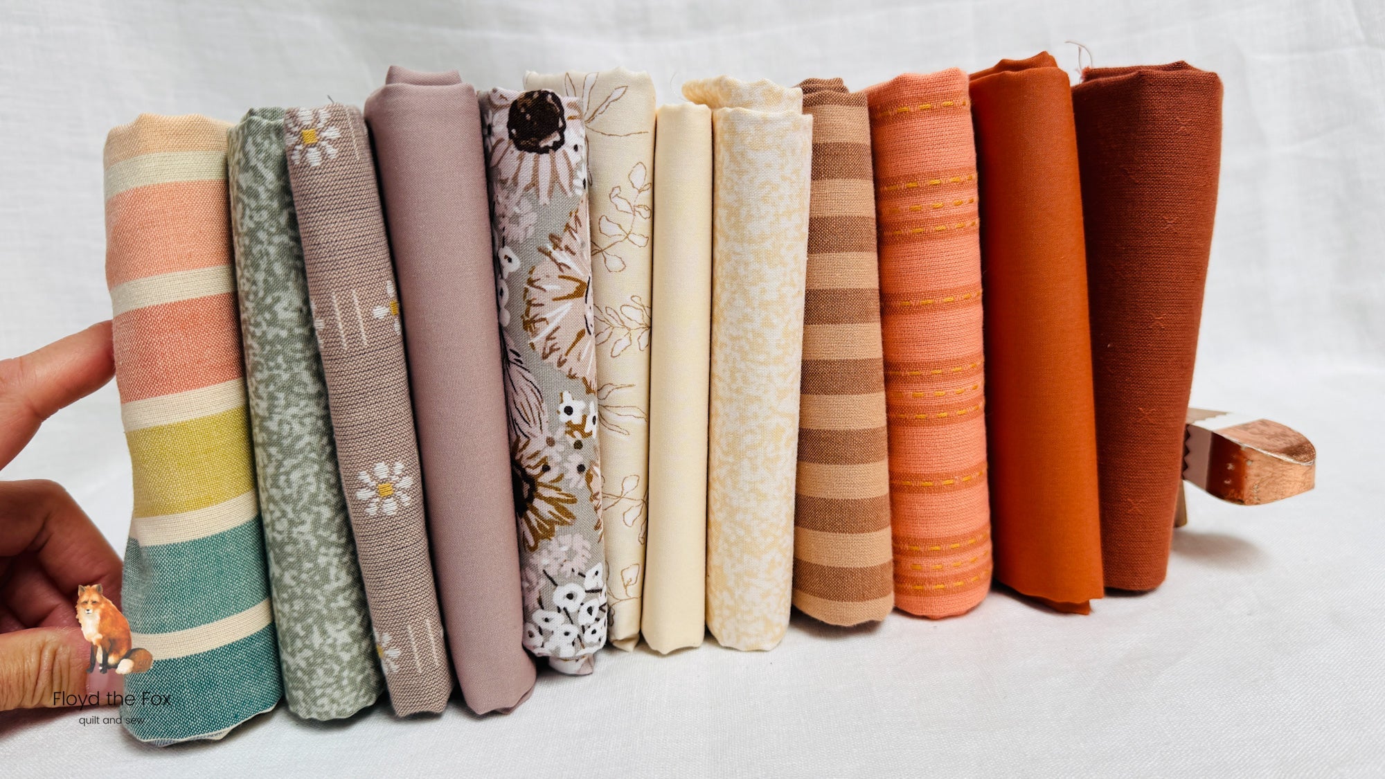 fat quarter bundle | pumpkin spice | 12 - floydthefox