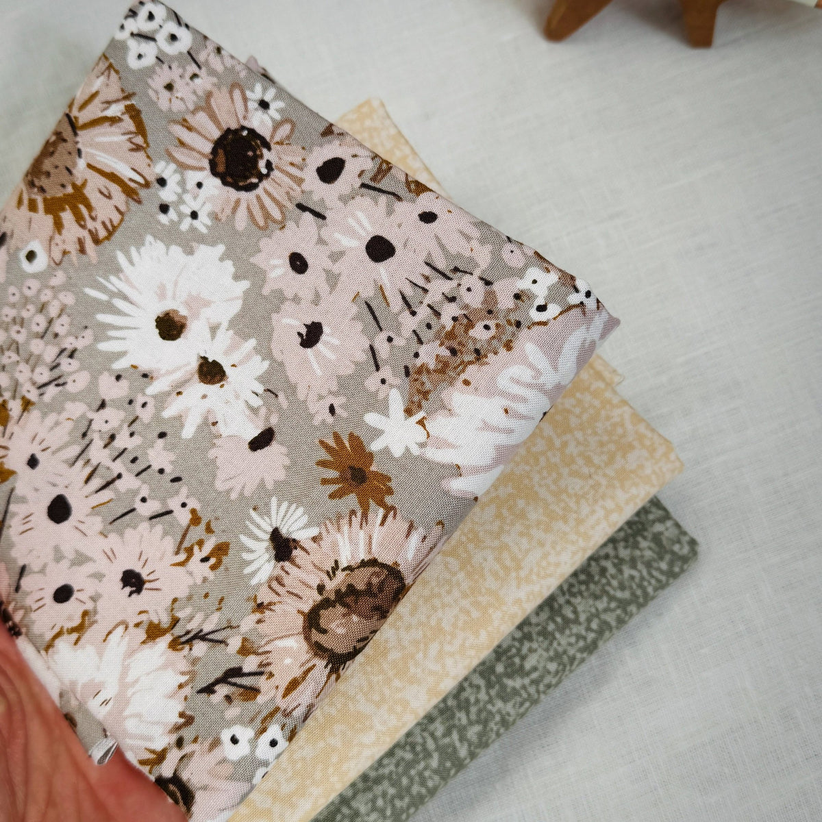 figo fabrics | patchworkstoff | blossom breeze | taupe wildflowers - floydthefox