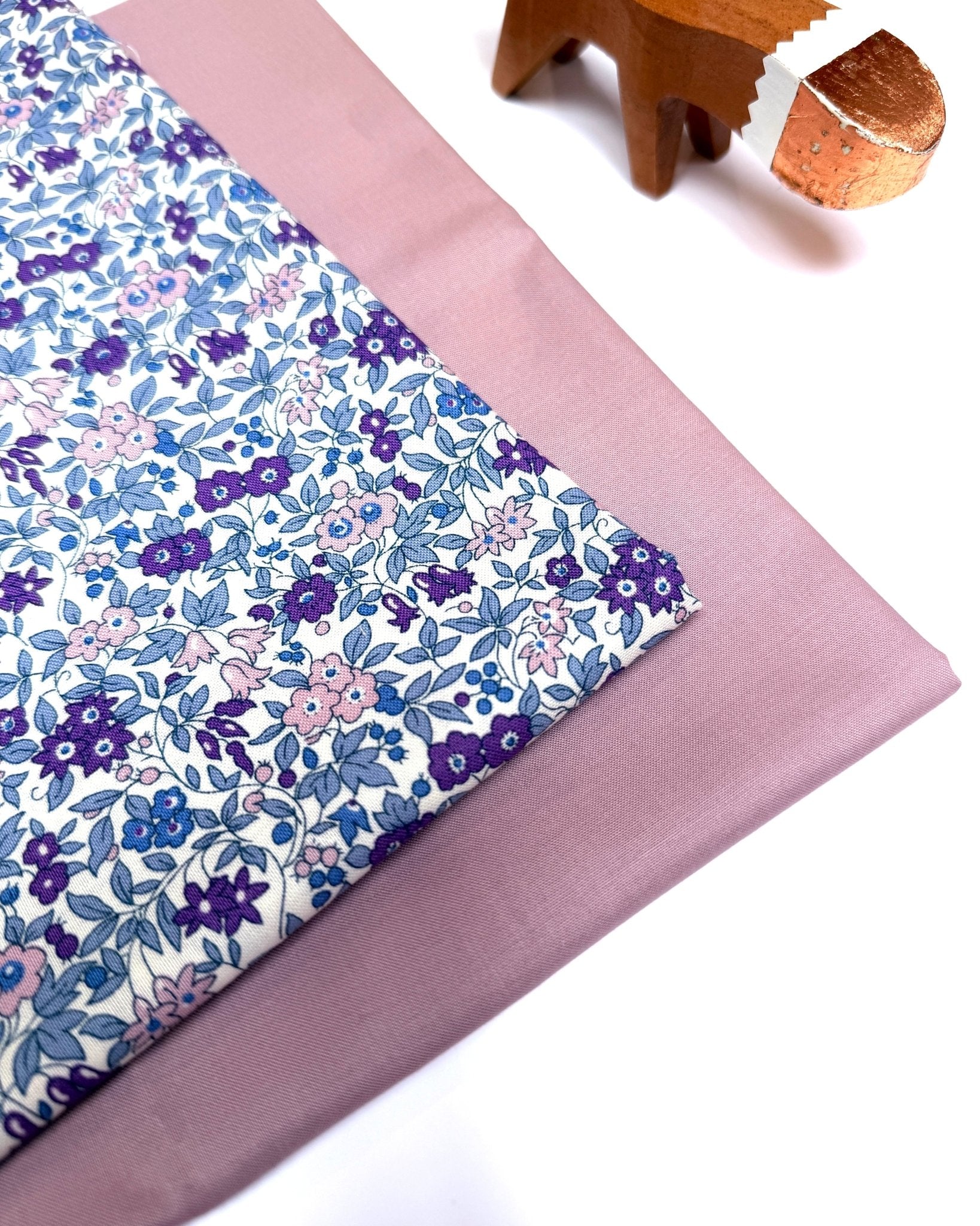 liberty fabrics | lasenby quilting cotton | forget me not blossom - floydthefox