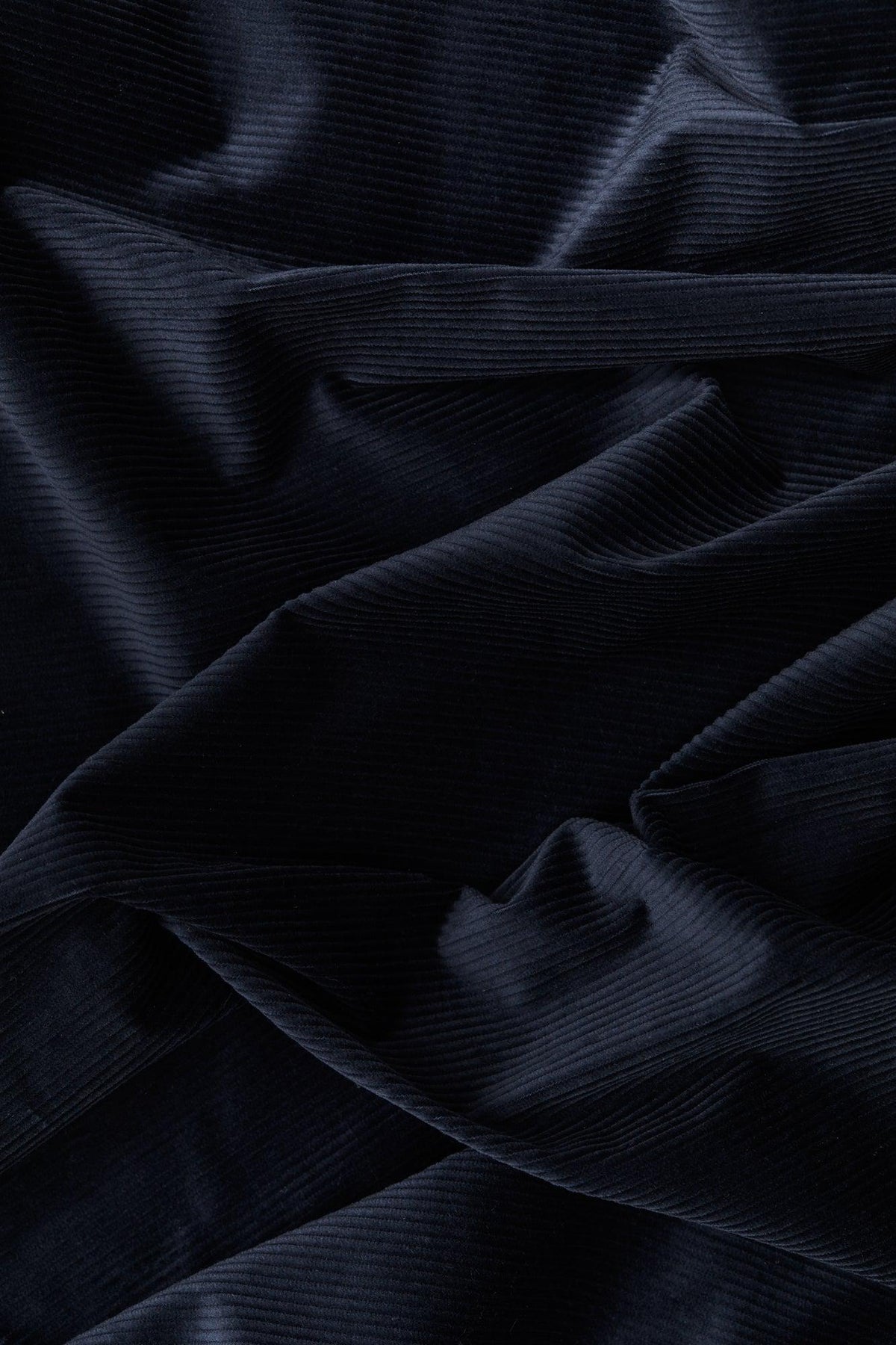 Organic Kora Corduroy von Mind the Maker in Indigo Night – Detailansicht