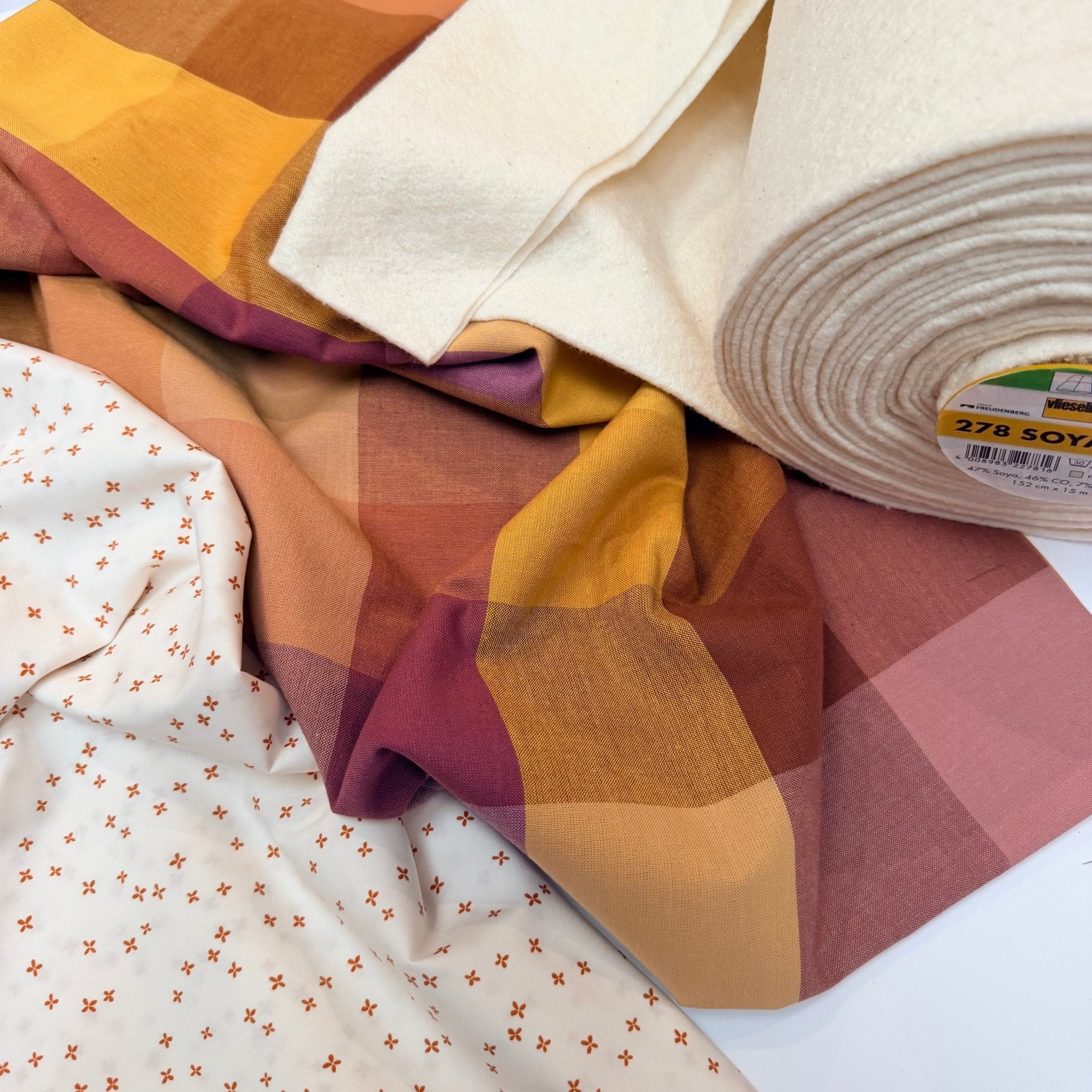 quiltkit | floyd the fox | wholecloth baby | meadow - floydthefox