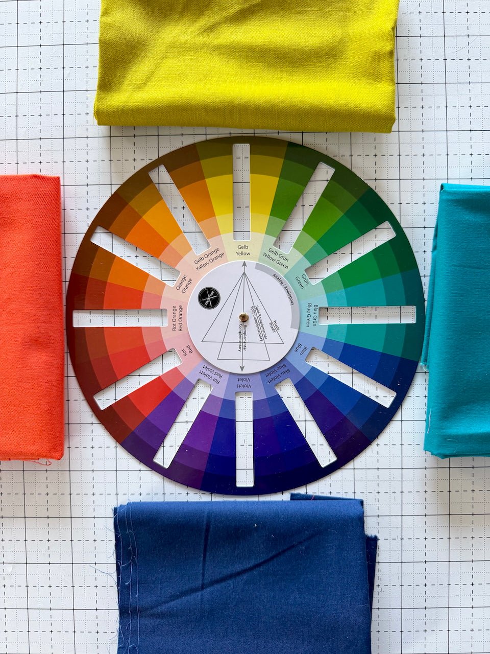 quiltwerke farbrad | quilter's colour wheel - floydthefox