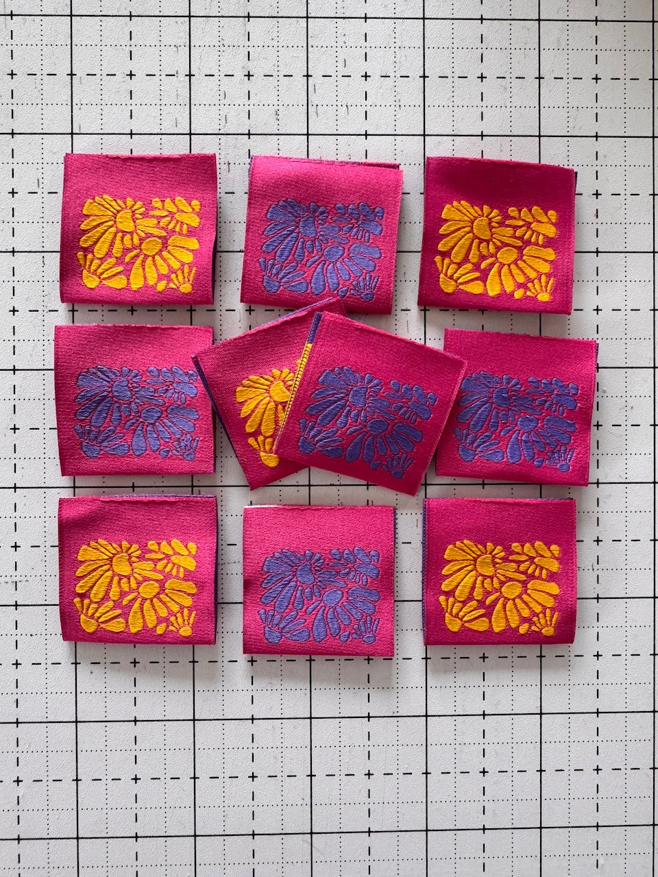 quiltwerke & friends weblabel | sublime stitchery| bloom hot pink - floydthefox