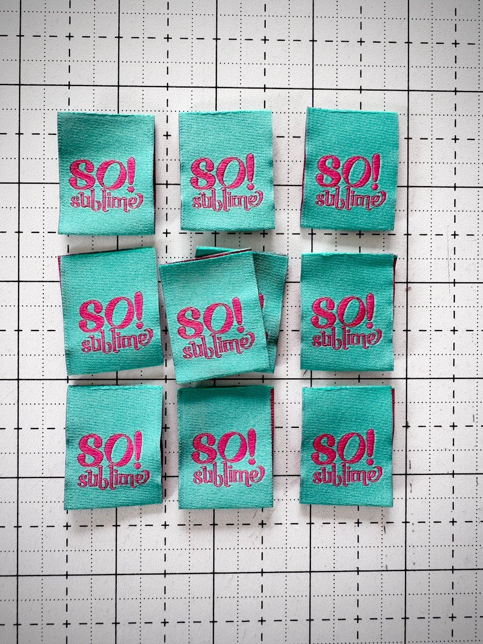 quiltwerke & friends weblabel | sublime stitchery| label so sublime türkis - floydthefox