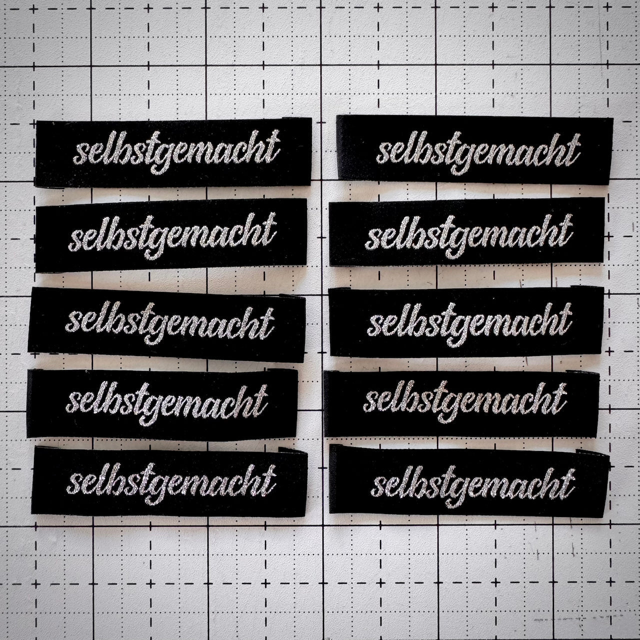 quiltwerke weblabel | special edition 1/2026 | label selbstgemacht schwarz silber - floydthefox