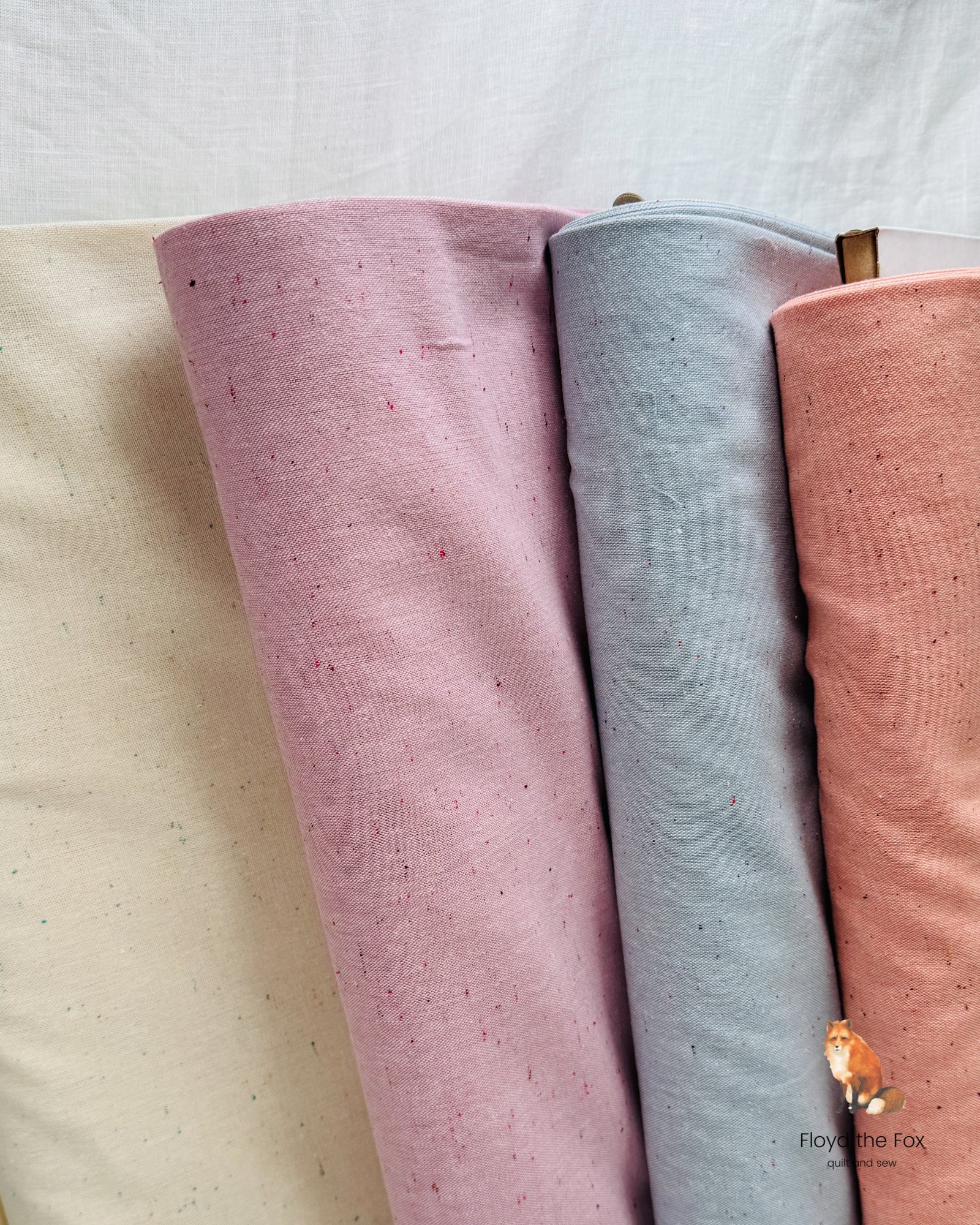 robert kaufman | essex linen speckled | mauve - floydthefox