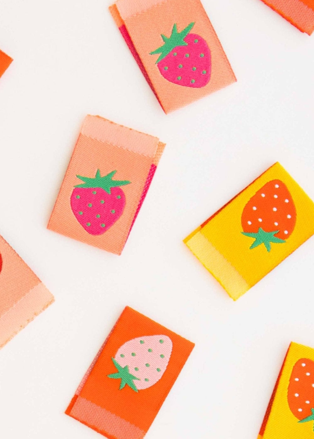 webetiketten | sarah hearts | erdbeeren - floydthefox