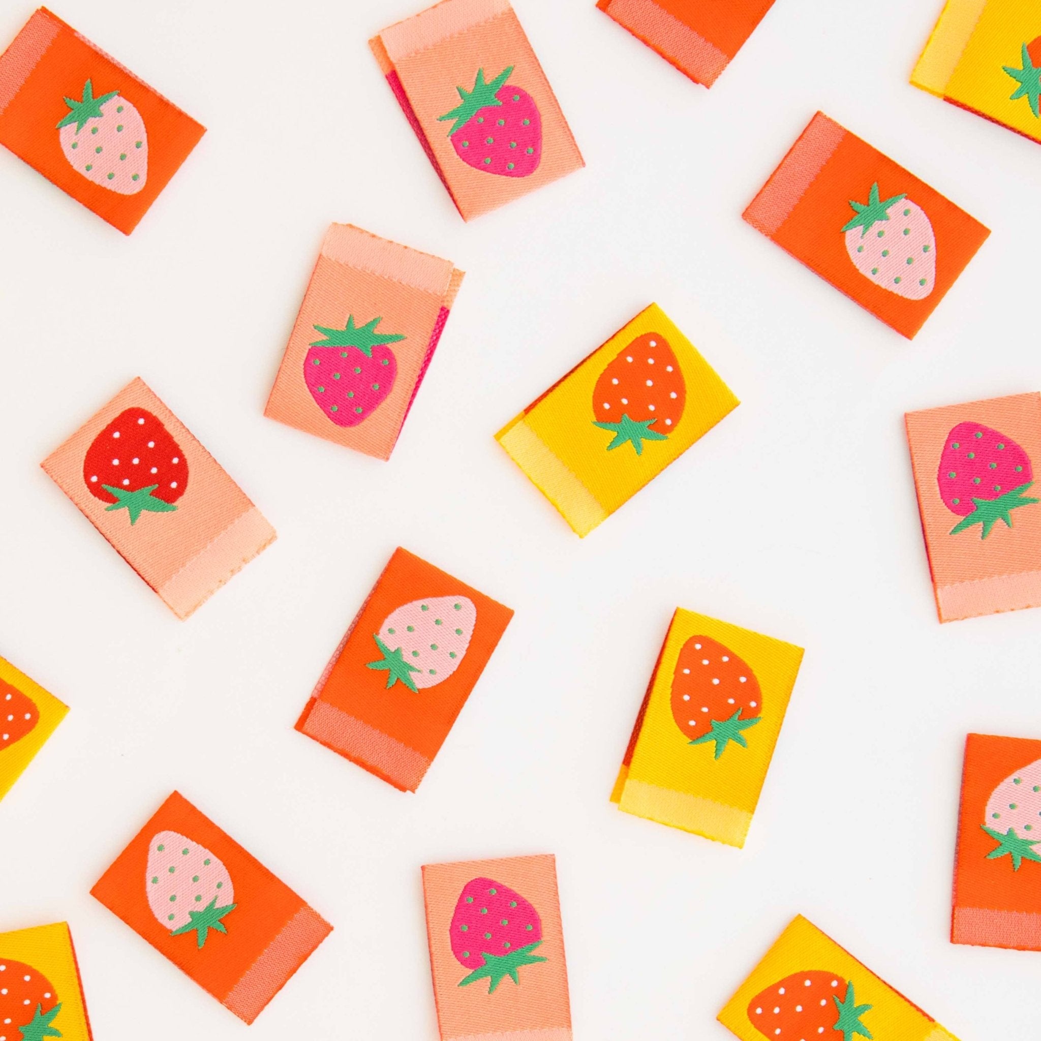 webetiketten | sarah hearts | erdbeeren - floydthefox