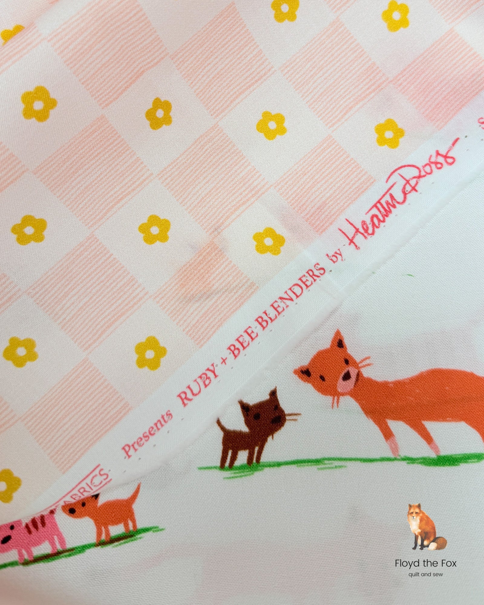windham fabrics | ruby + bee blenders | footpath gold - floydthefox